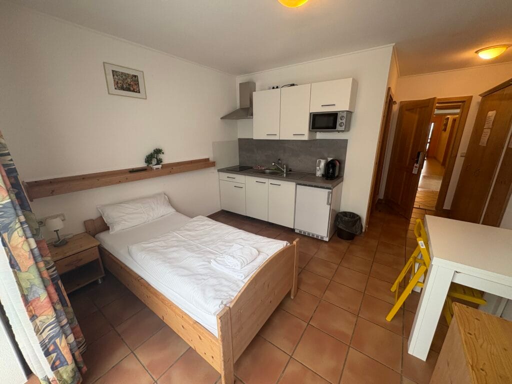 Küchenzeile Einzelzimmer