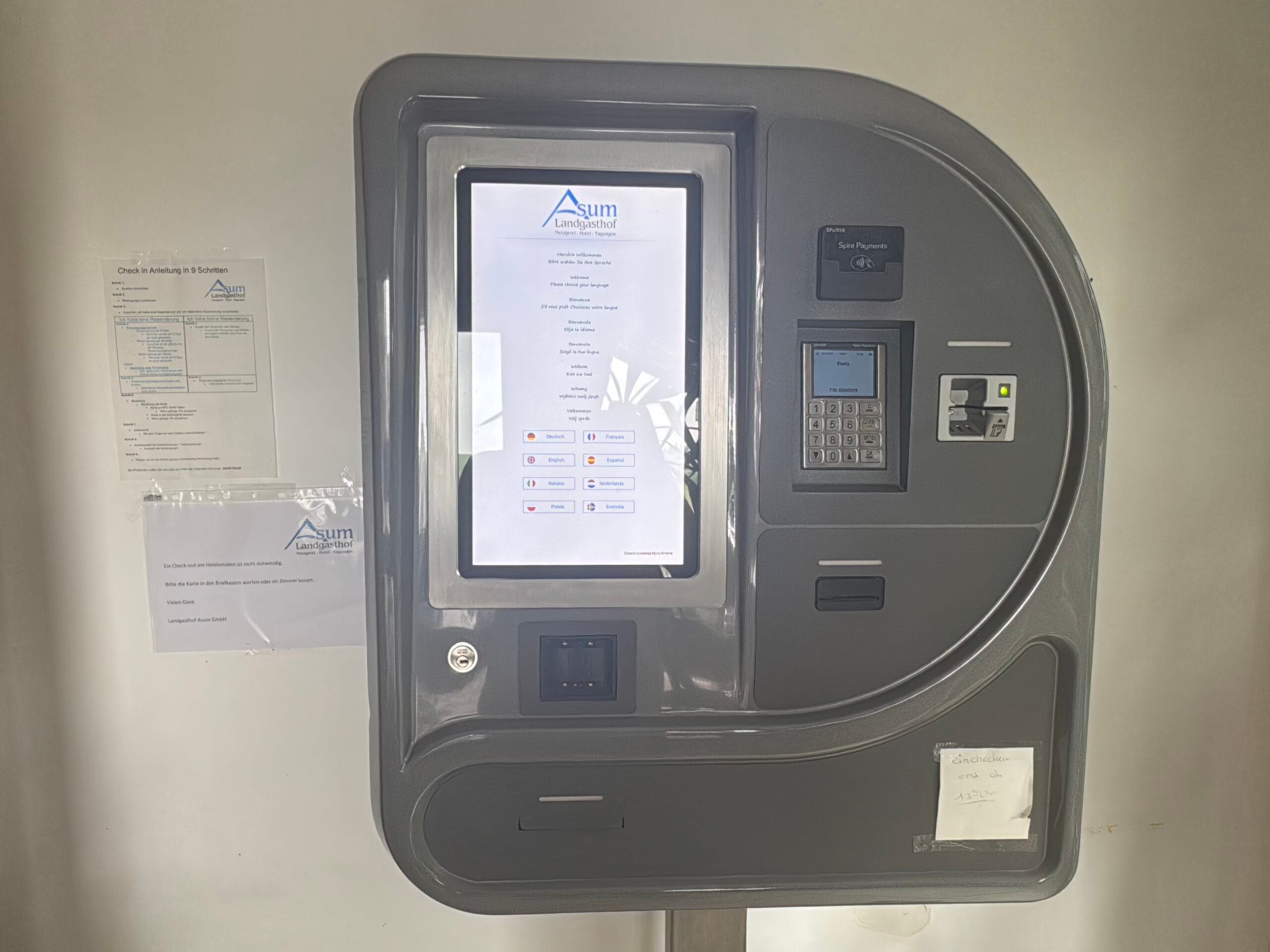 Hotelautomat Front Nah